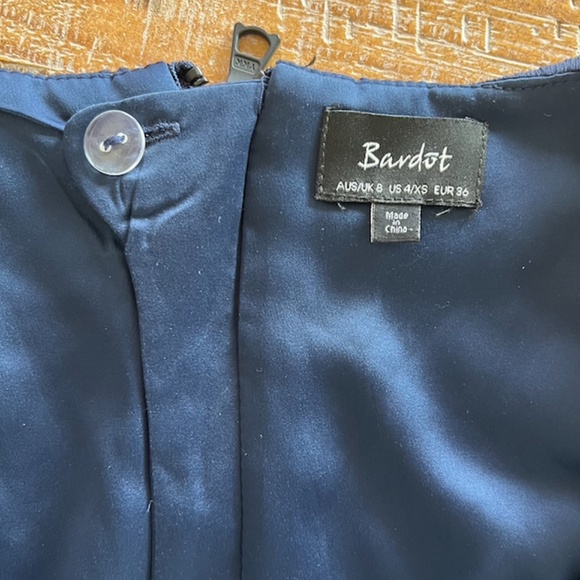 BARDOT Alice Illusion‎ Lace Dress - Picture 7 of 8